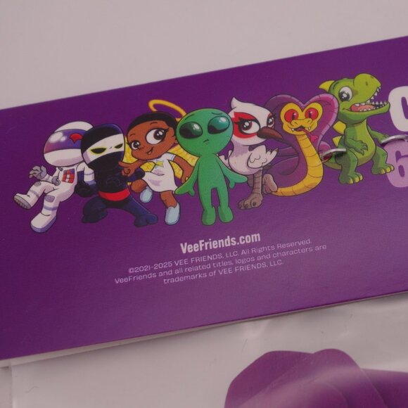 VeeFriends MANGA STICKER PACK (15 Mystery Stickers Per Pack) with Checklist - Picture 5 of 16